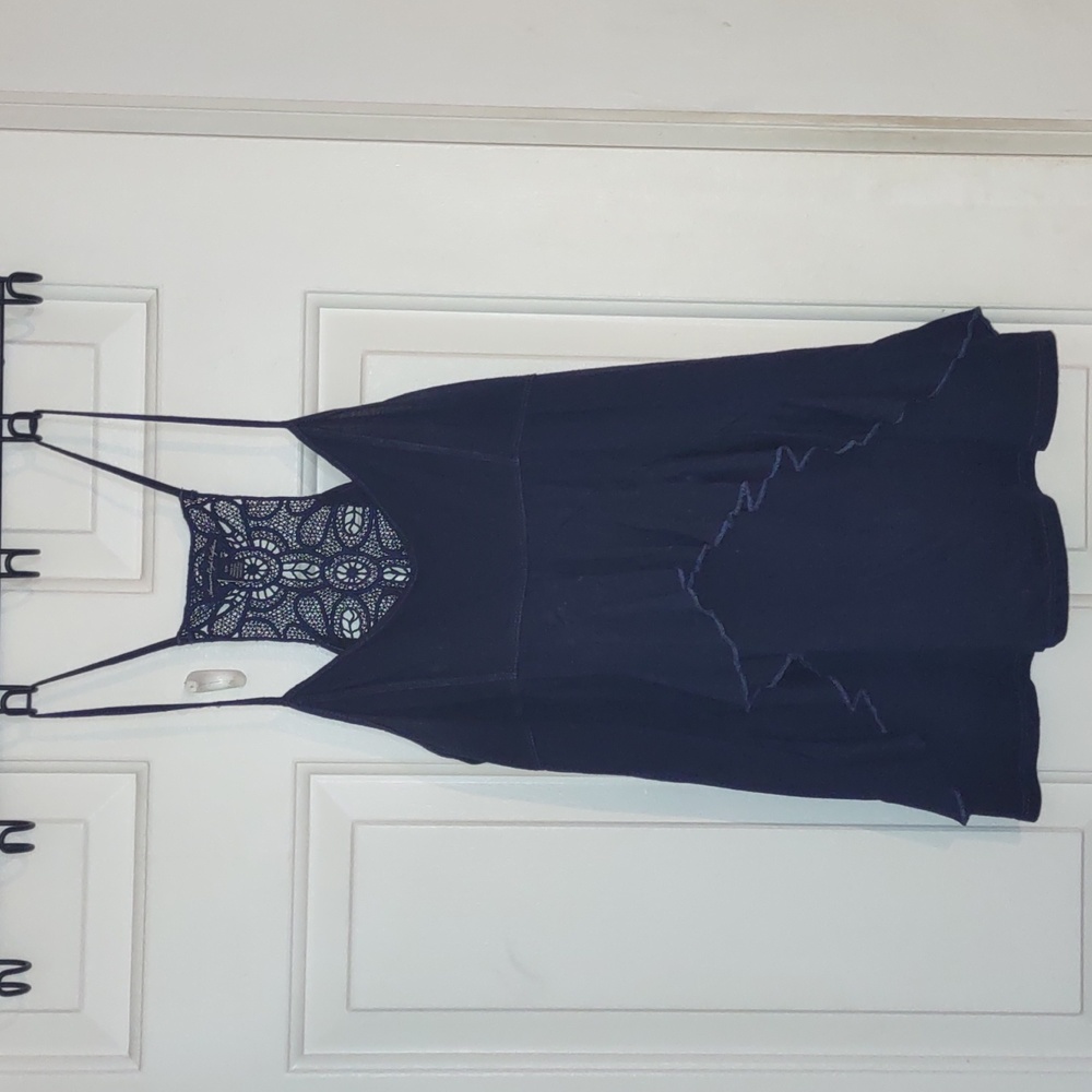 Small American Eagle Outfitters top
